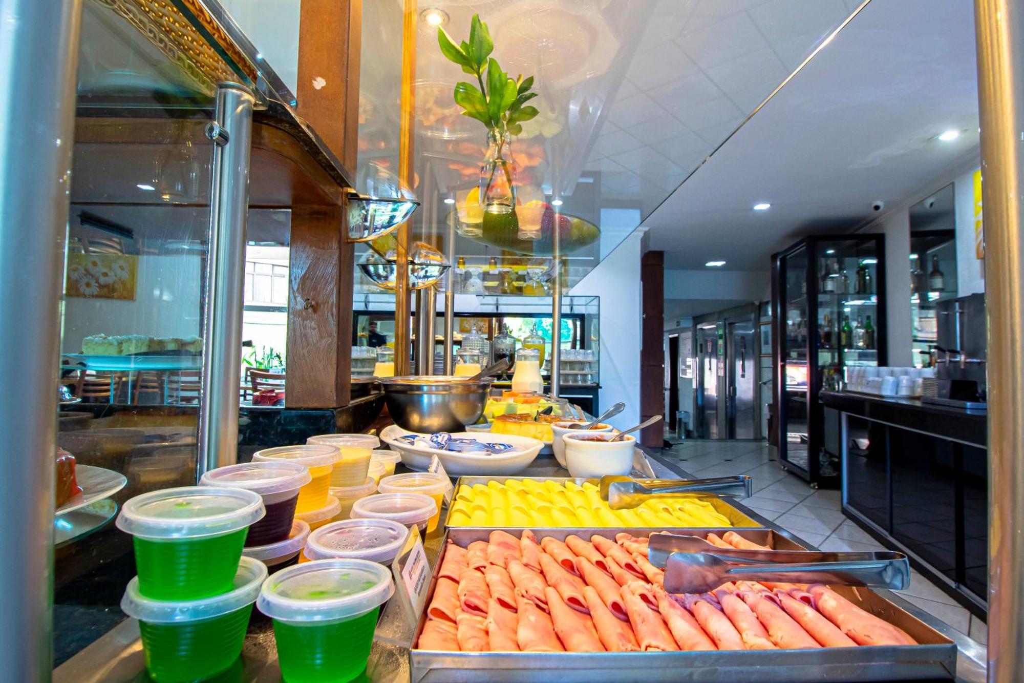 Hotel Dan Inn Curitiba Centro By Nacional Inn 外观 照片